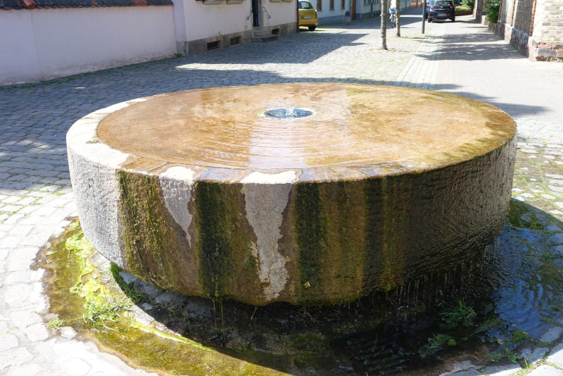 Brunnen Allerheiligenstrasse