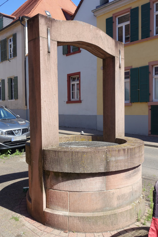 Well in the Herdstrasse