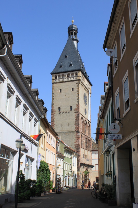 Altpoertel from Rossmarktstrasse