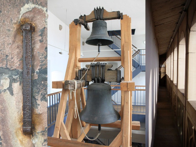 Altpoertel measurement, bells and gallery