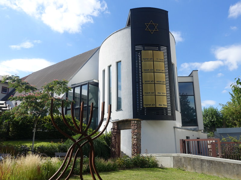Synagogue 