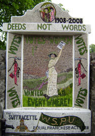 Well Dressing Suffragetten